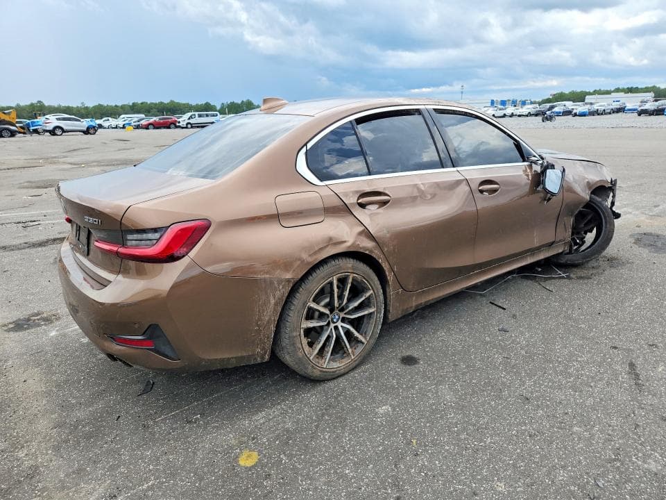 2019 BMW 330I 3