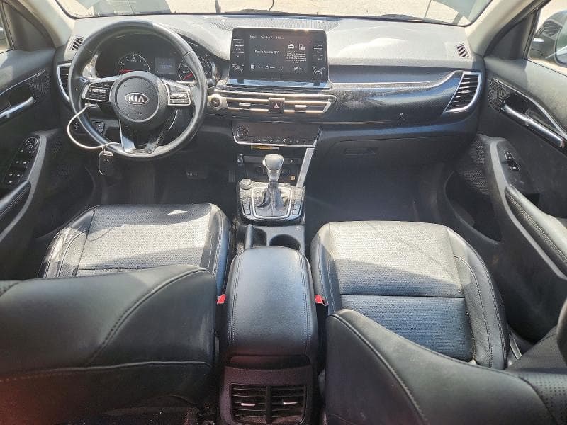 2021 KIA SELTOS EX 8