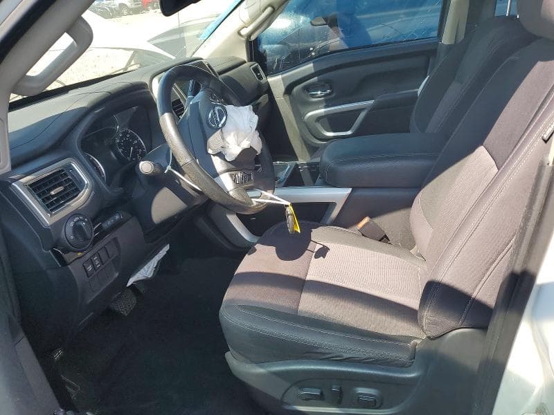 2021 NISSAN TITAN SV 7