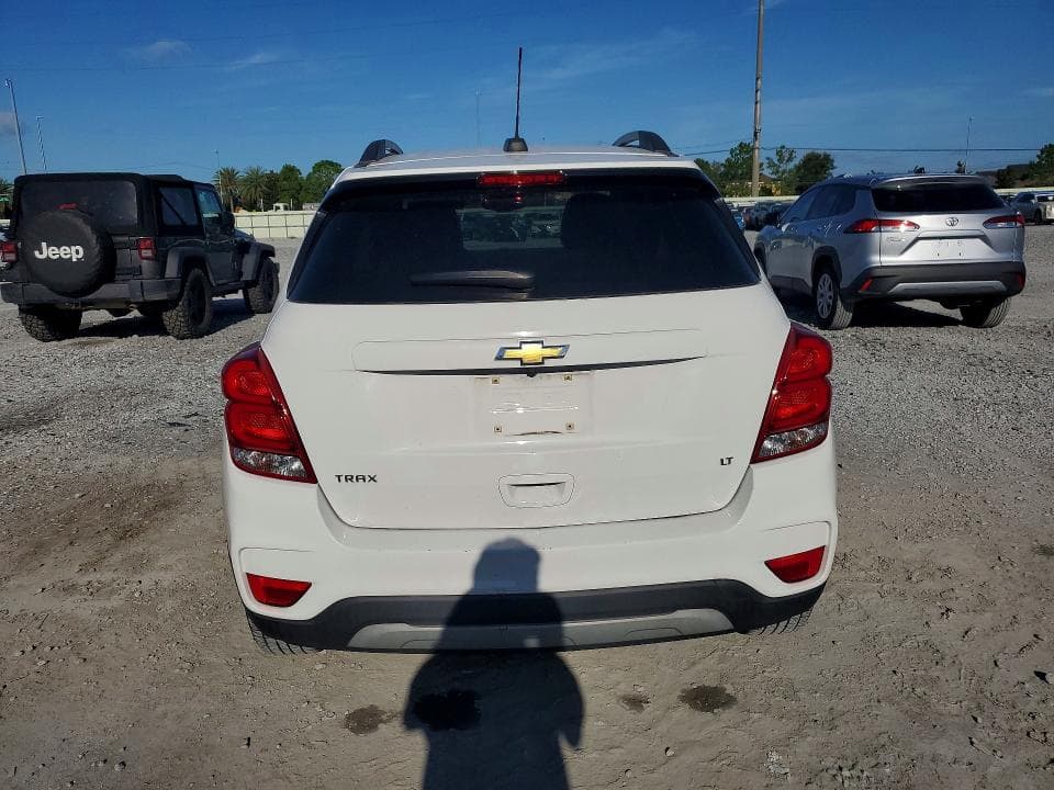 2019 CHEVROLET TRAX 1LT 6