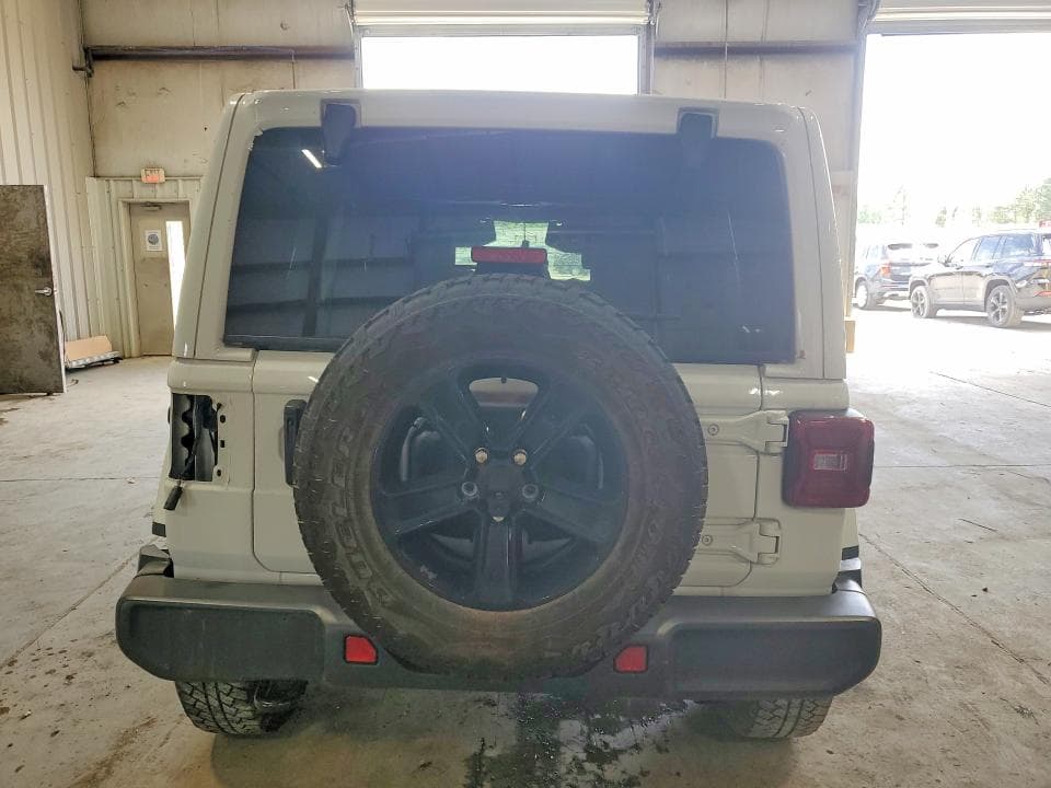 2022 JEEP WRANGLER UNLIMITED SAHARA 6