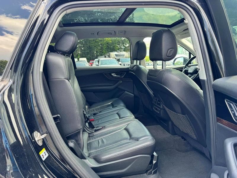 2017 AUDI Q7 PREMIUM 8