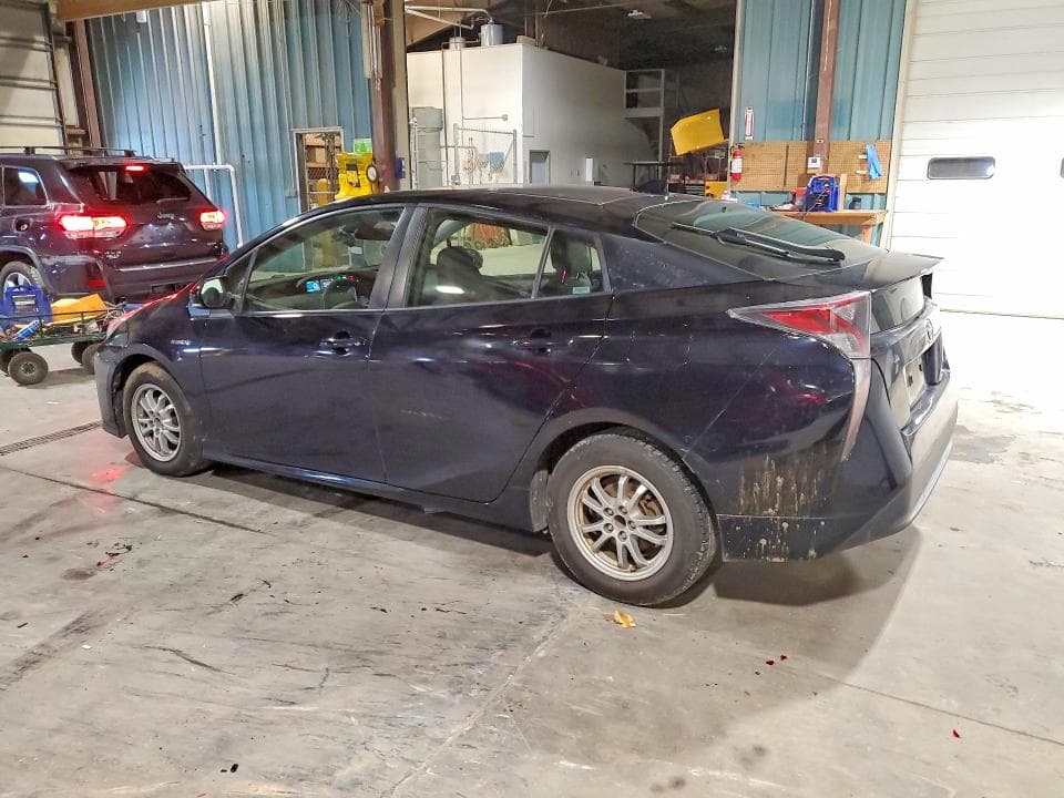 2017 TOYOTA PRIUS TWO 2