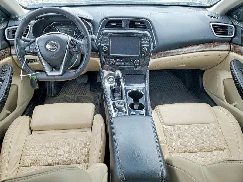2017 NISSAN MAXIMA PLATINUM 8