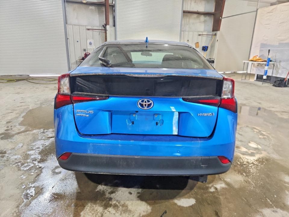 2019 TOYOTA PRIUS LE AWD-E 6
