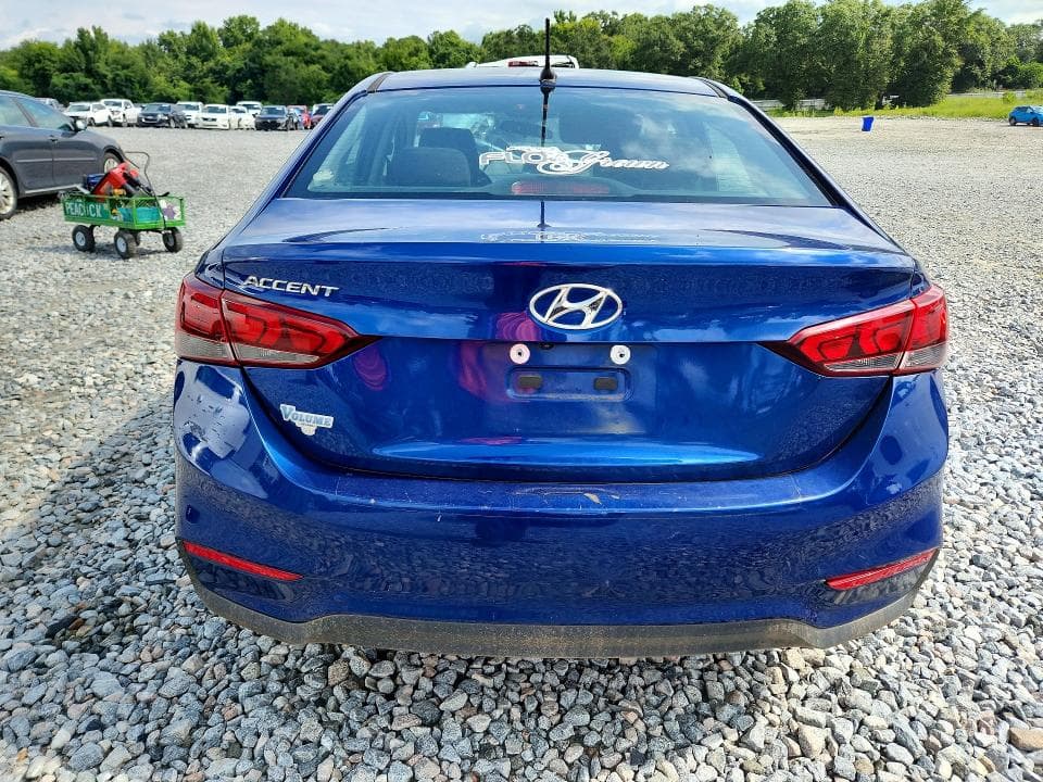 2021 HYUNDAI ACCENT SE 6
