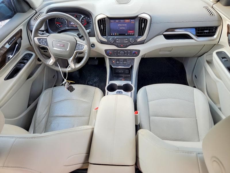 2019 GMC TERRAIN DENALI 8