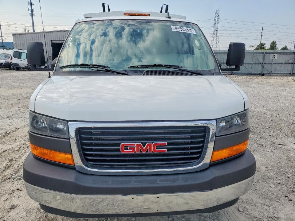2025 GMC SAVANA CUTAWAY G3500 5
