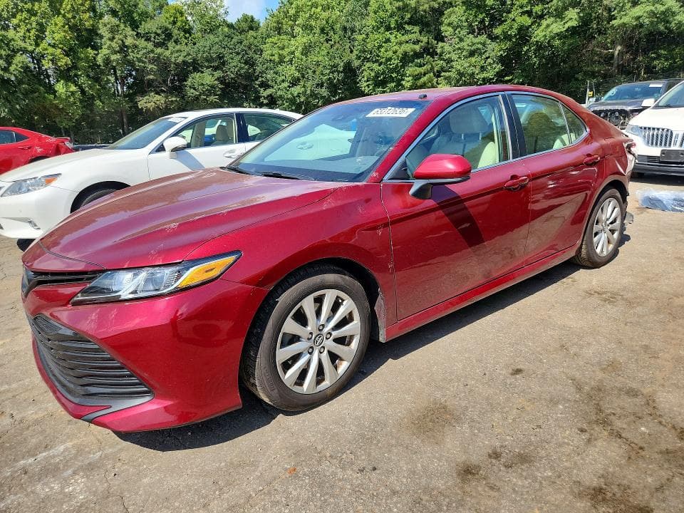 2018 TOYOTA CAMRY LE - 1