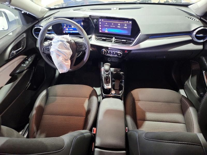 2026 CHEVROLET TRAX 1LT 8