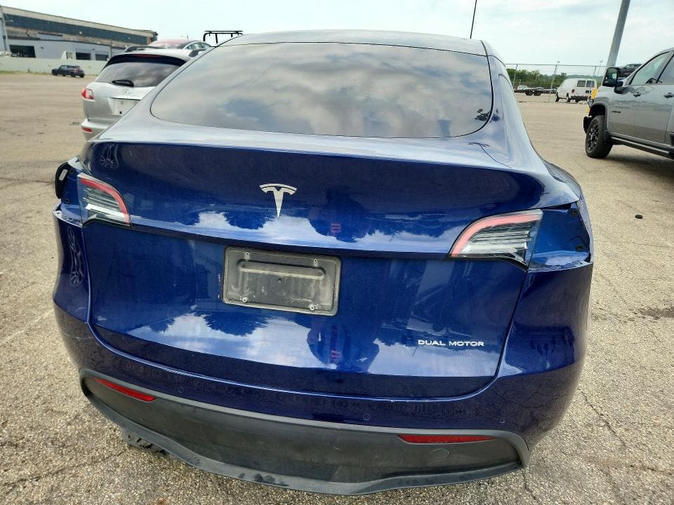 2021 TESLA MODEL Y 6