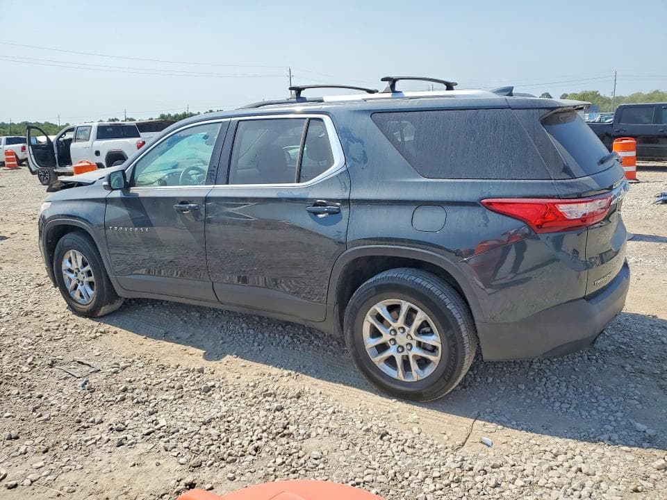 2018 CHEVROLET TRAVERSE LT 2