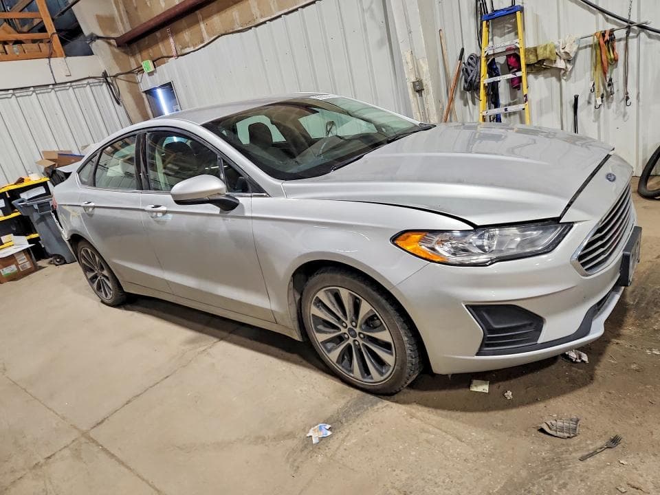 2019 FORD FUSION SE 4