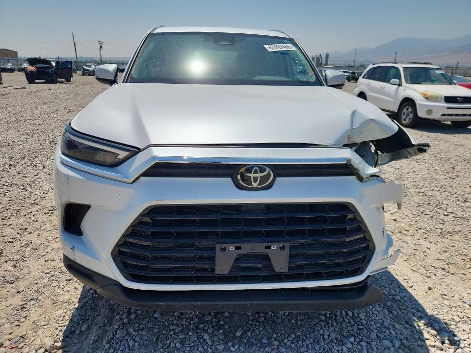 2025 TOYOTA GRAND HIGHLANDER XLE 5