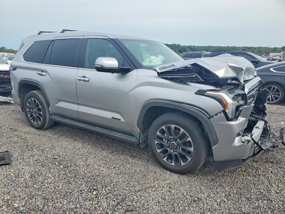 2024 TOYOTA SEQUOIA 4