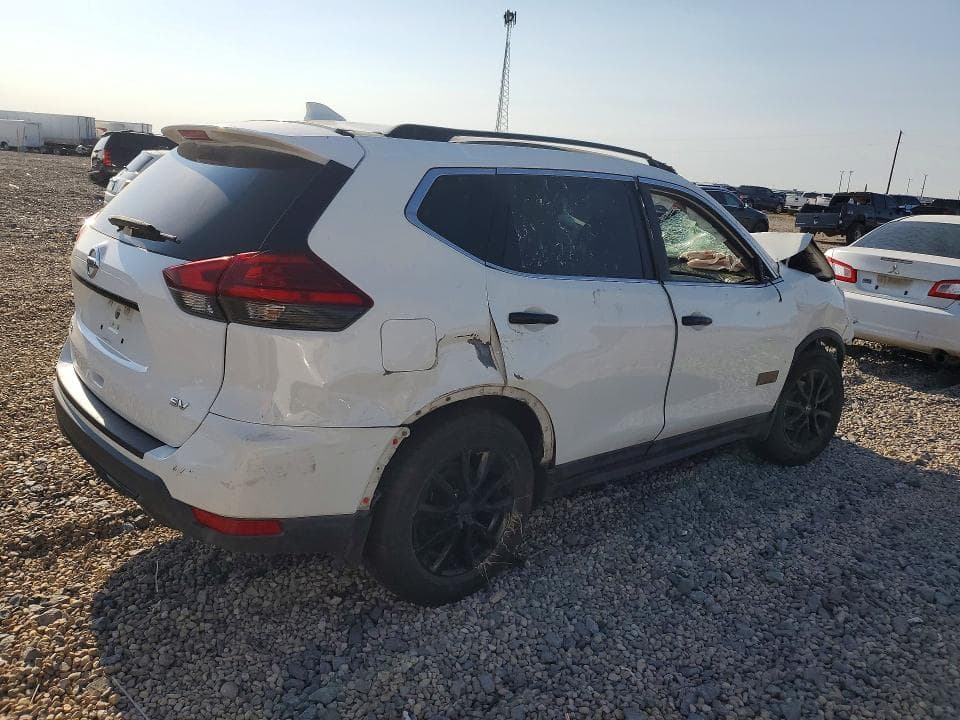2017 NISSAN ROGUE SV 3