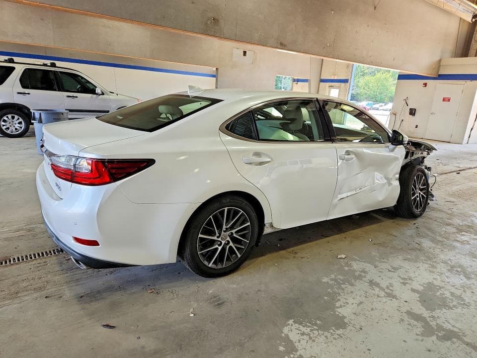 2017 LEXUS ES 350 3