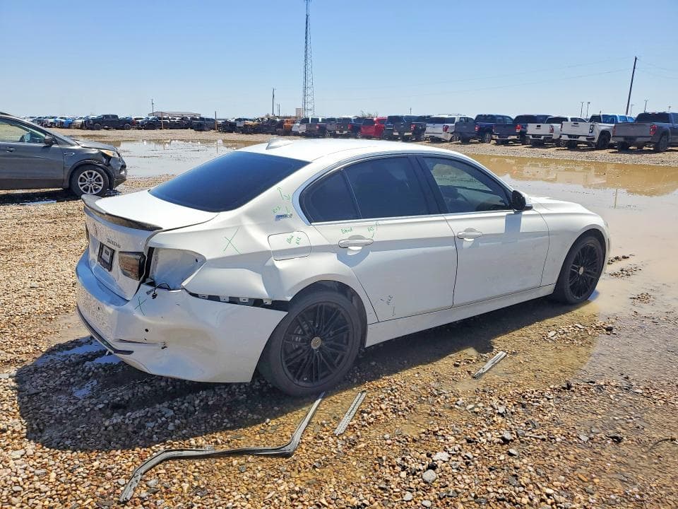 2018 BMW 330E 3