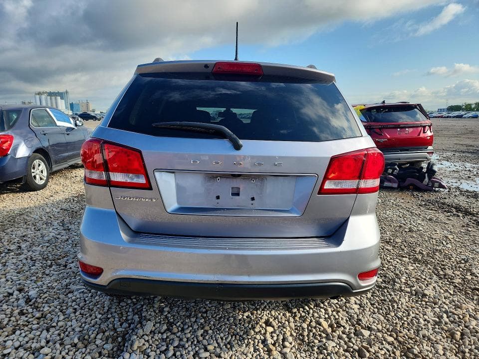 2019 DODGE JOURNEY SE 6