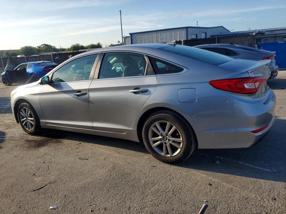 2017 HYUNDAI SONATA SE 2