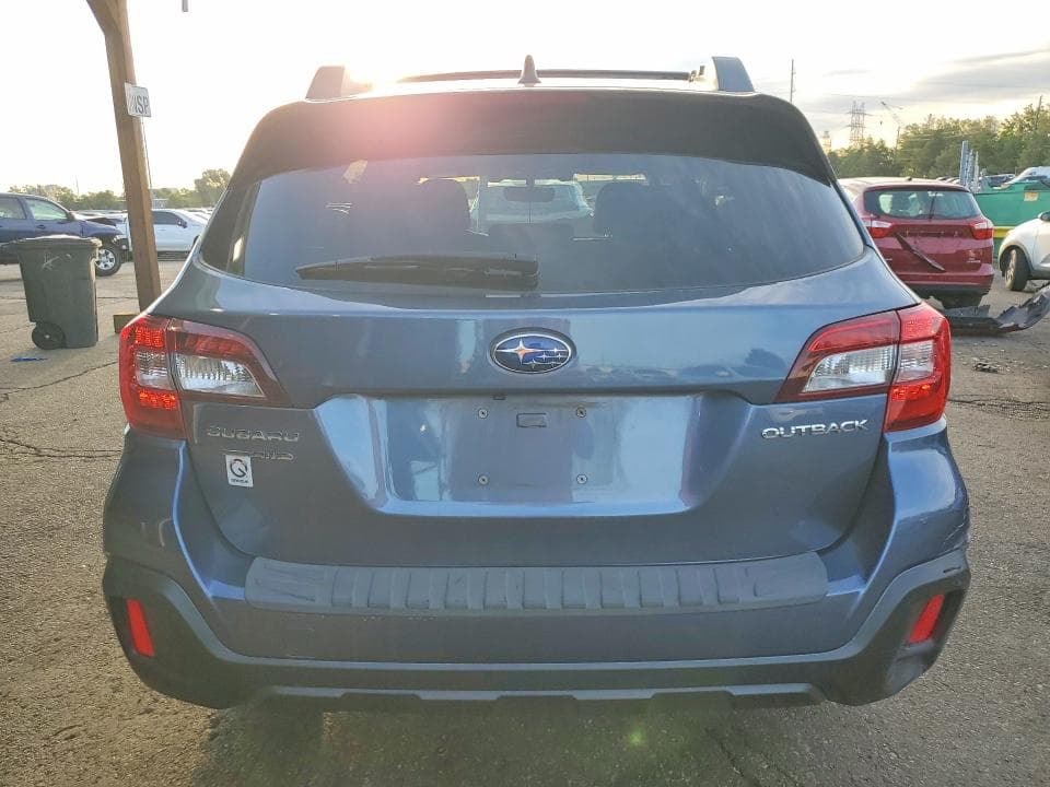 2018 SUBARU OUTBACK 2.5I PREMIUM 6