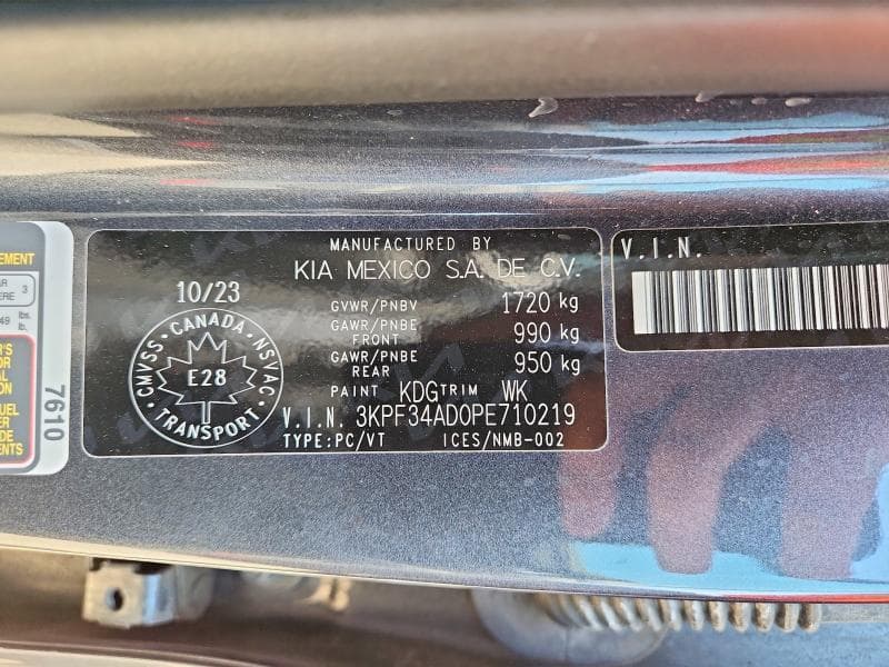 2023 KIA FORTE EX 13