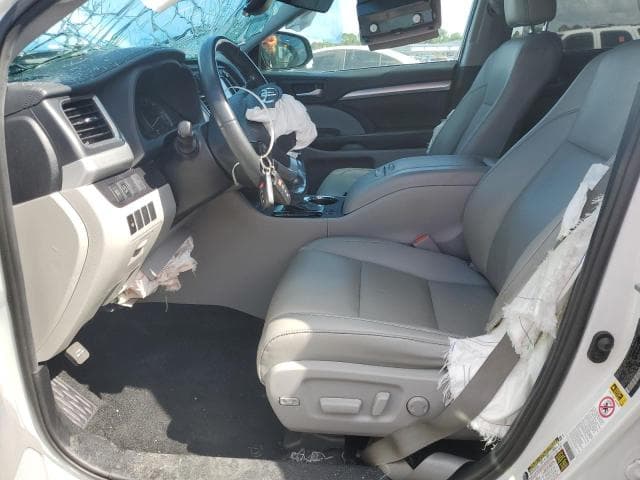 2019 TOYOTA HIGHLANDER XLE 7