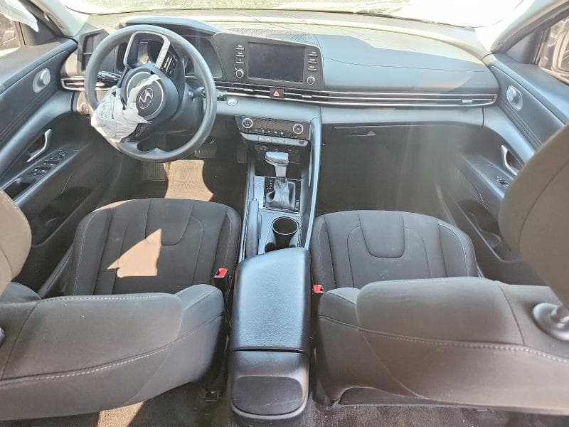 2022 HYUNDAI ELANTRA SEL 8