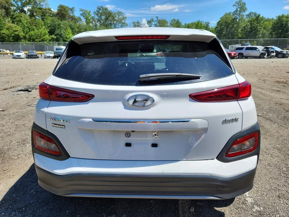 2021 HYUNDAI KONA LIMITED 6
