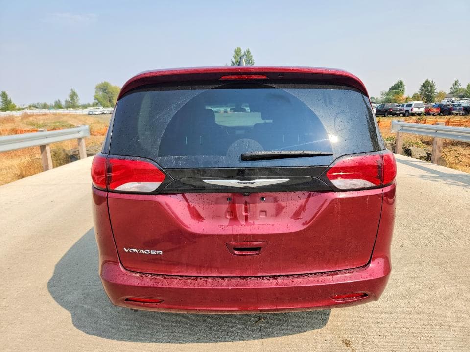 2022 CHRYSLER VOYAGER LX 6