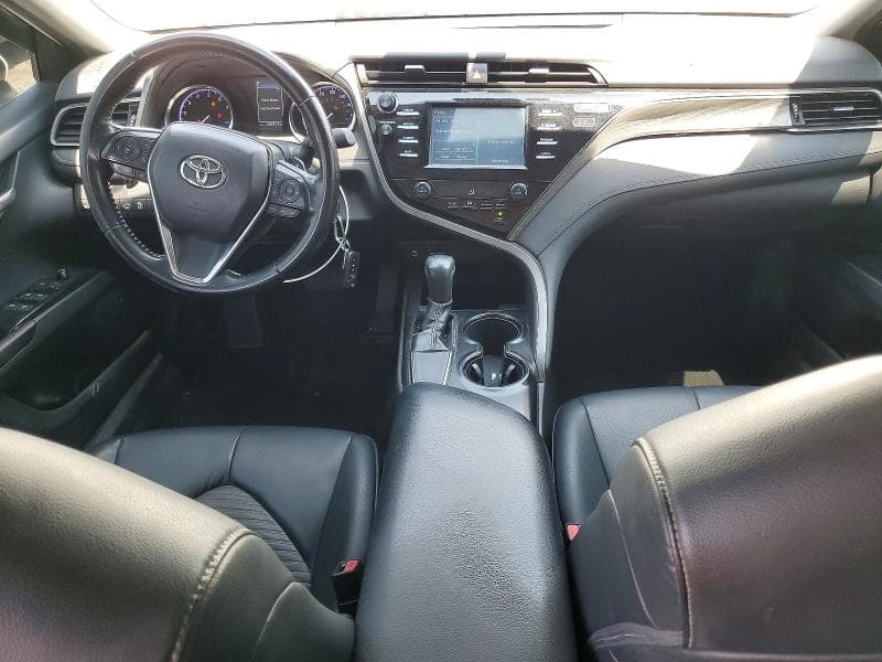 2019 TOYOTA CAMRY SE 8