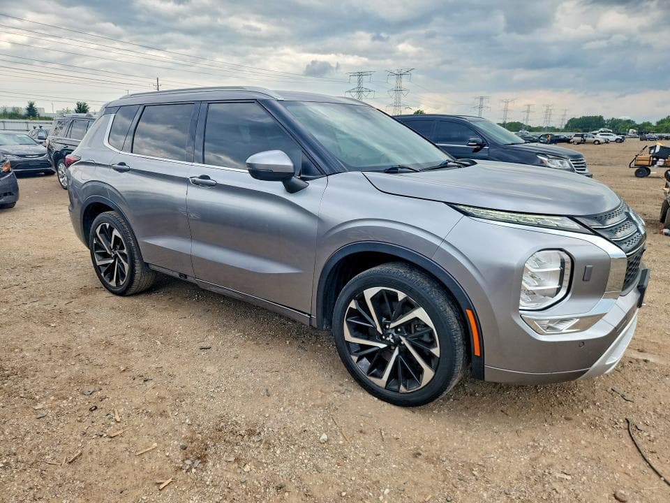 2022 MITSUBISHI OUTLANDER SEL 4