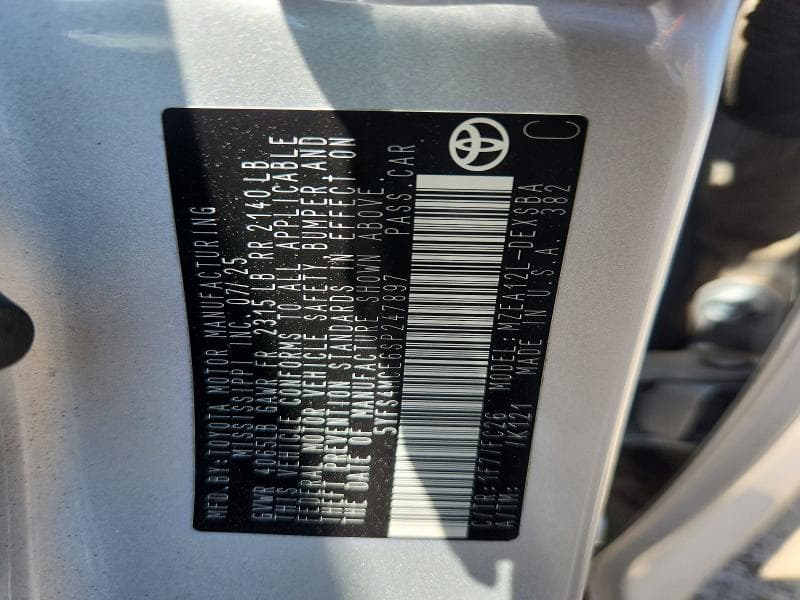 2025 TOYOTA COROLLA SE 13