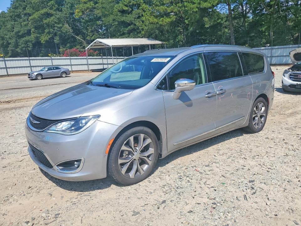 2018 CHRYSLER PACIFICA LIMITED - 1