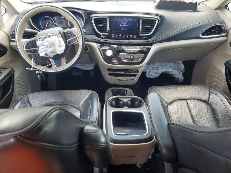 2020 CHRYSLER PACIFICA LIMITED 8