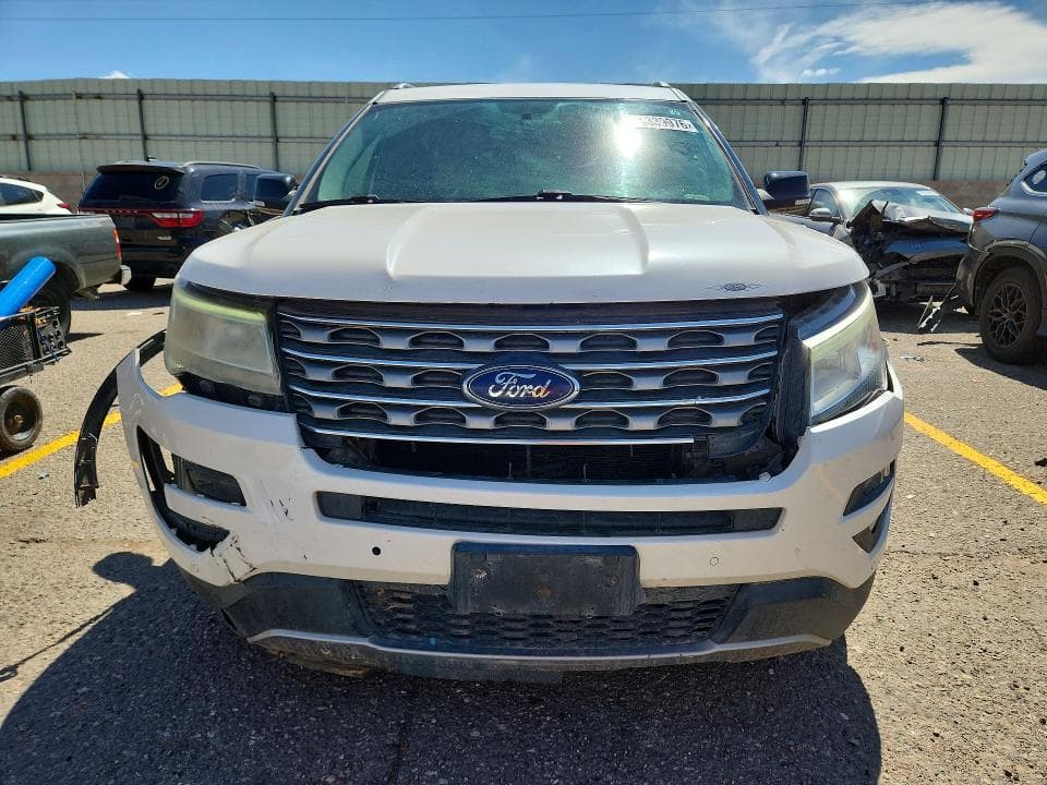 2017 FORD EXPLORER XLT 5