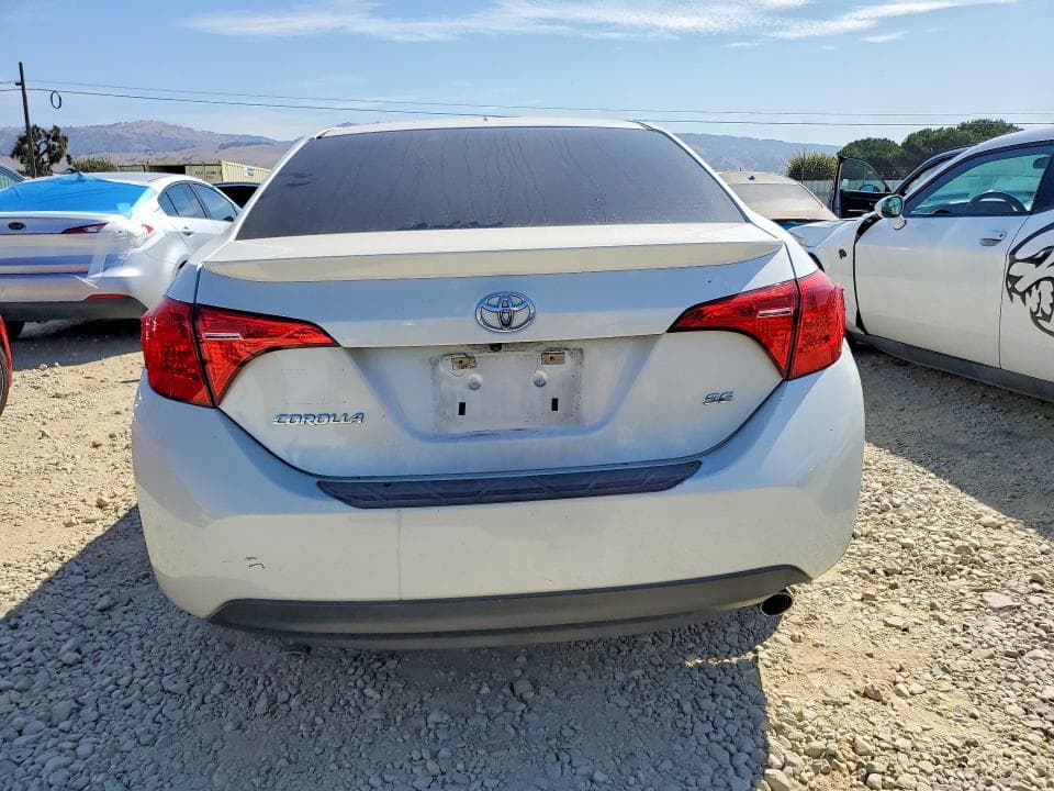 2018 TOYOTA COROLLA SE 6