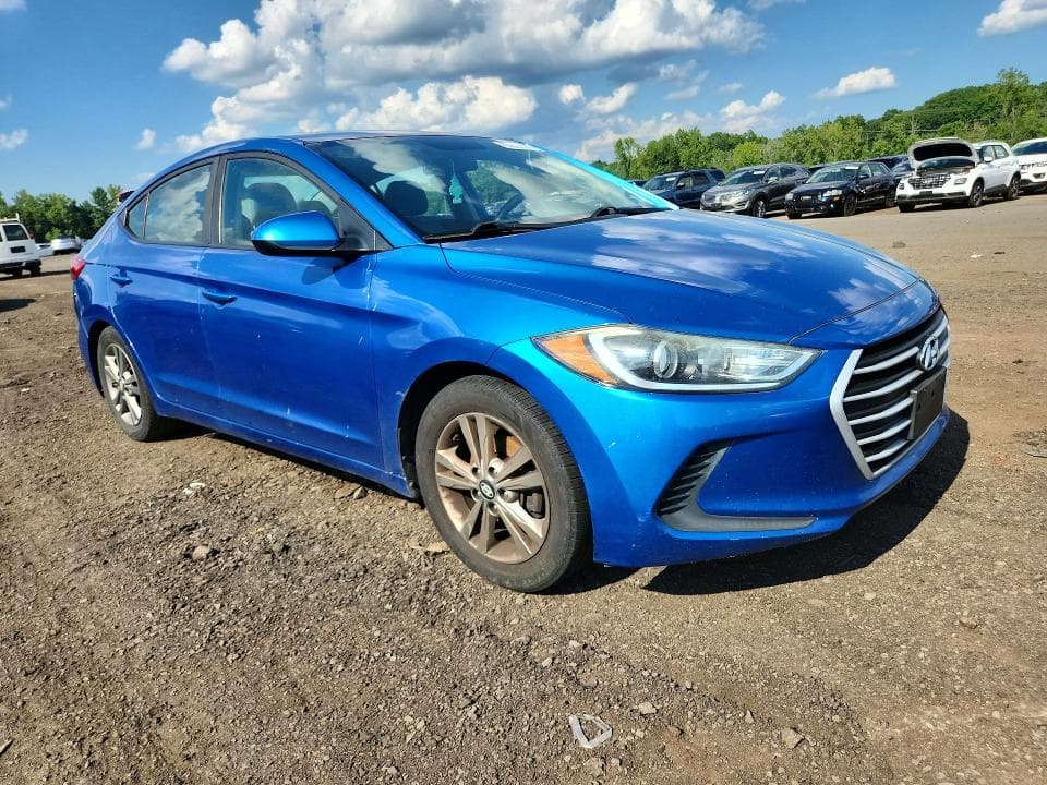 2017 HYUNDAI ELANTRA SE 4