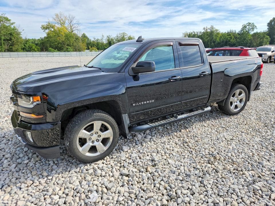 2017 CHEVROLET SILVERADO K1500 LT - 1