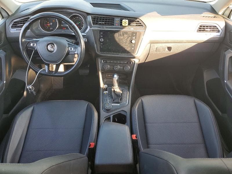 2018 VOLKSWAGEN TIGUAN SE 8