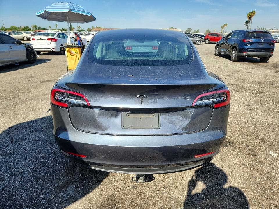 2019 TESLA MODEL 3 6