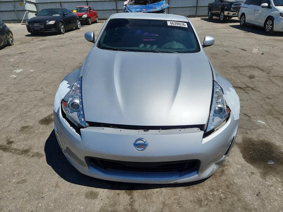 2017 NISSAN 370Z BASE 5