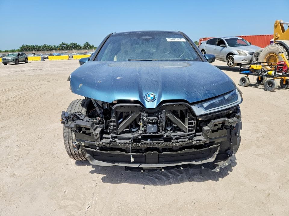 2025 BMW IX XDRIVE50 5