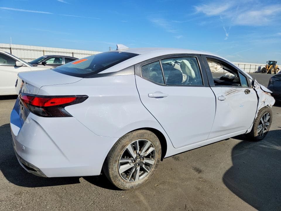 2025 NISSAN VERSA SV 3