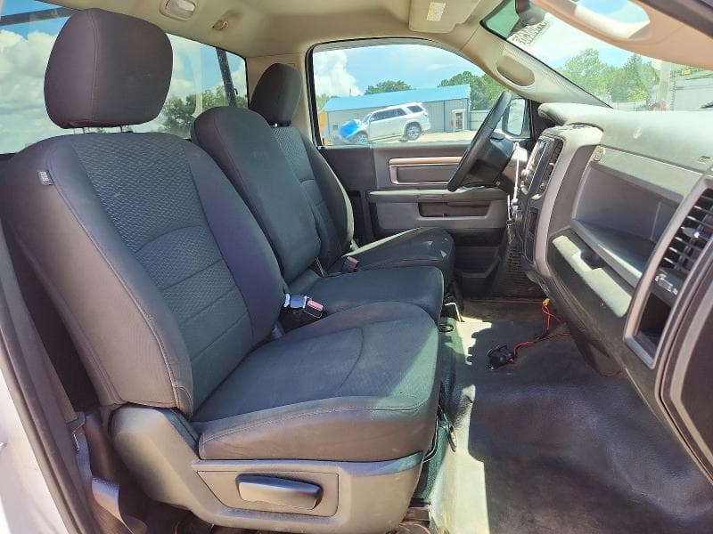 2019 RAM 1500 CLASSIC TRADESMAN 10