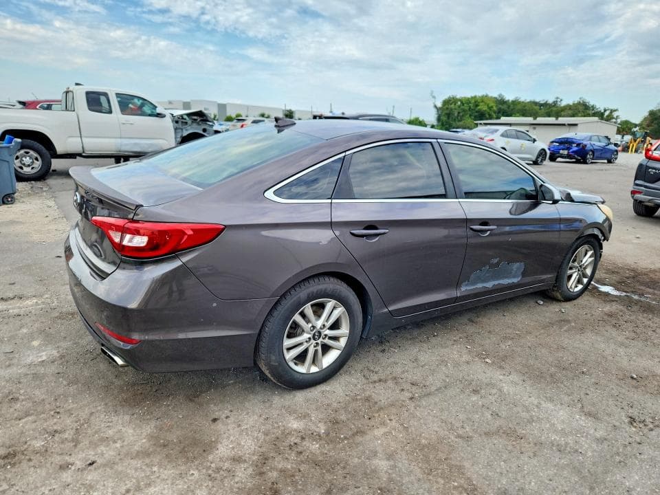 2017 HYUNDAI SONATA SE 3