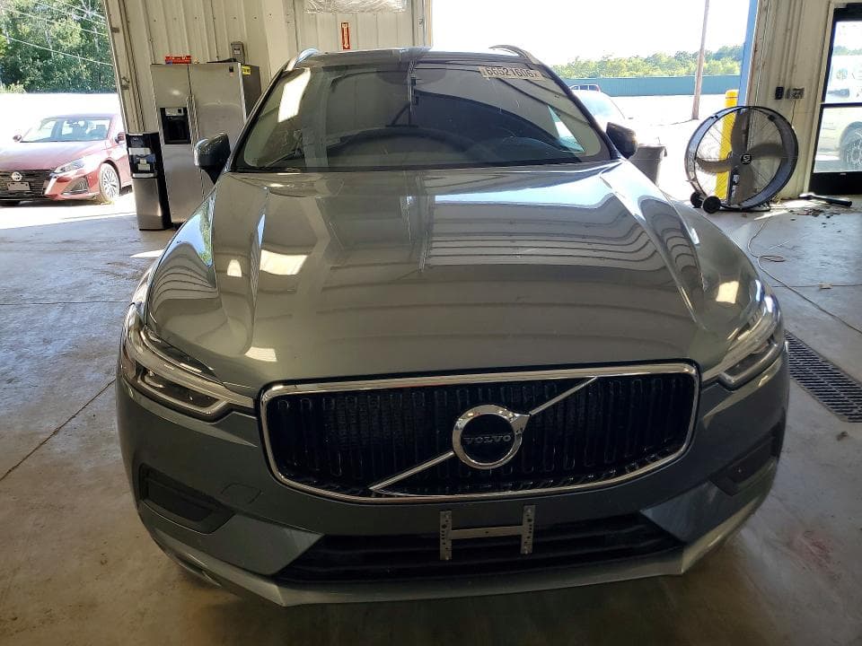 2018 VOLVO XC60 T5 5