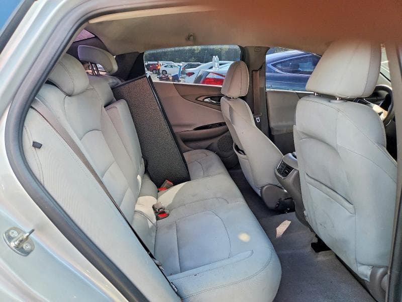 2017 CHEVROLET MALIBU LT 10