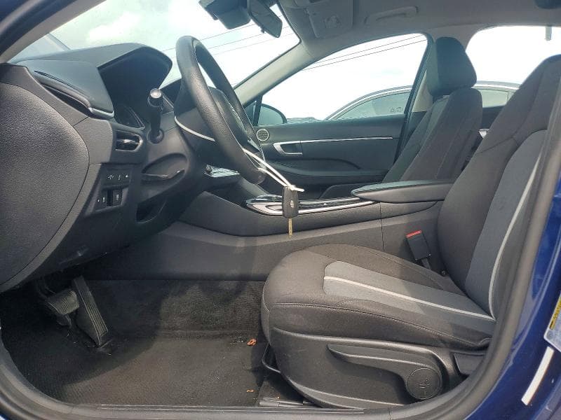 2021 HYUNDAI SONATA SE 7