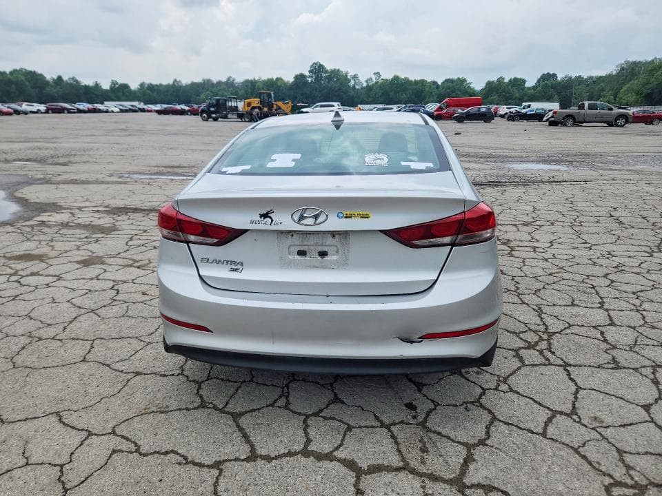 2017 HYUNDAI ELANTRA SE 6